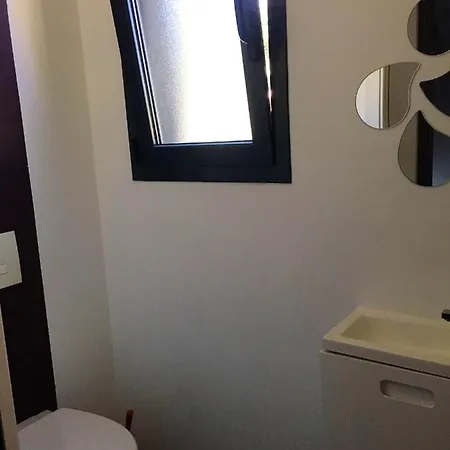 Villa De 2 Chambres Avec Vue Sur La Mer Piscine Privee Et Jardin Amenage A Sari Solenzara * Sari-Solenzara